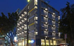 Everyday Smart Hotel Mayestik